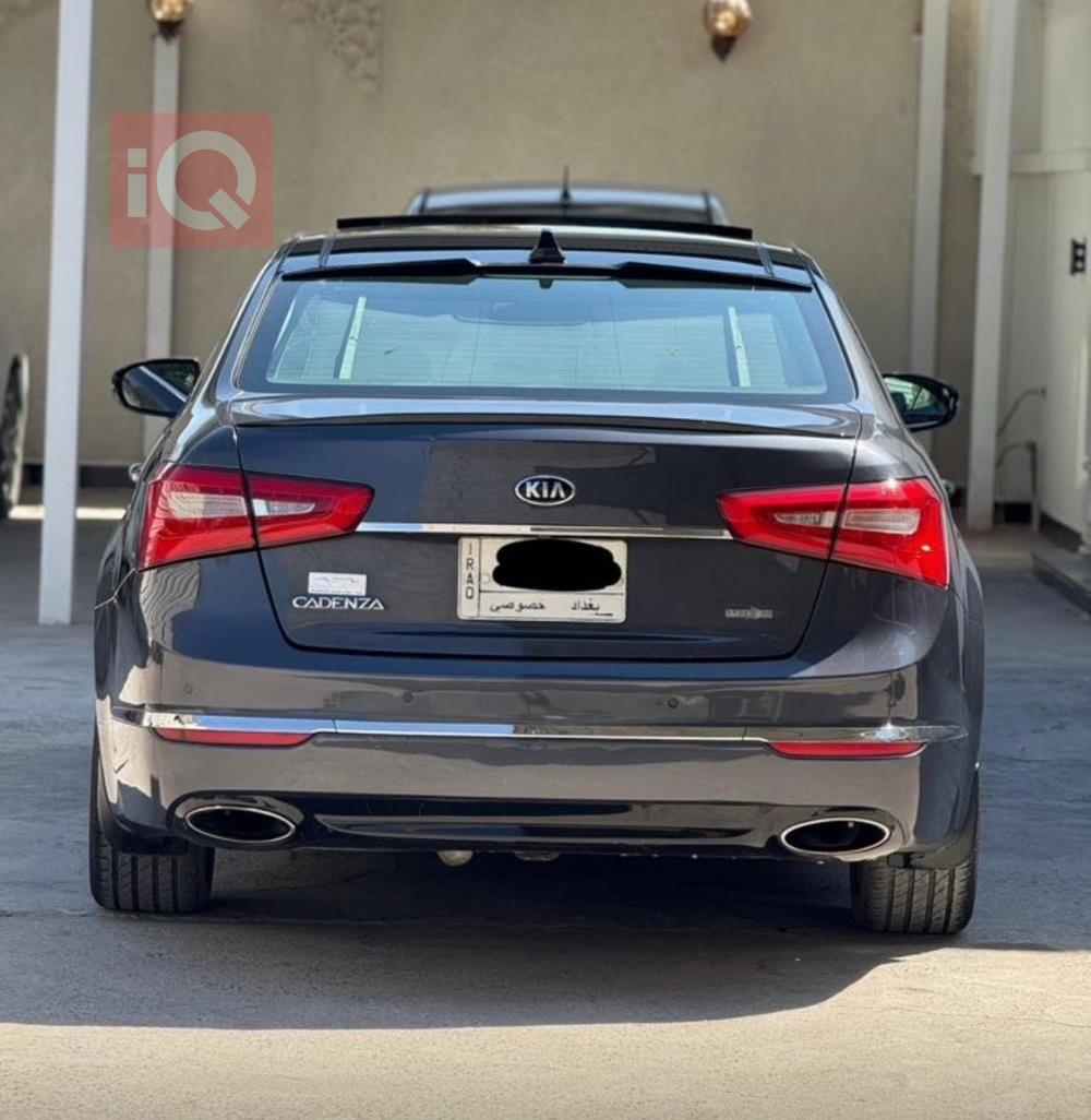 كيا كادينزا